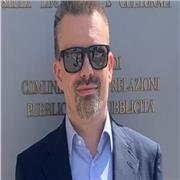 Laureato in Lingue offre lezioni private di italiano, inglese, spagnolo e informatica